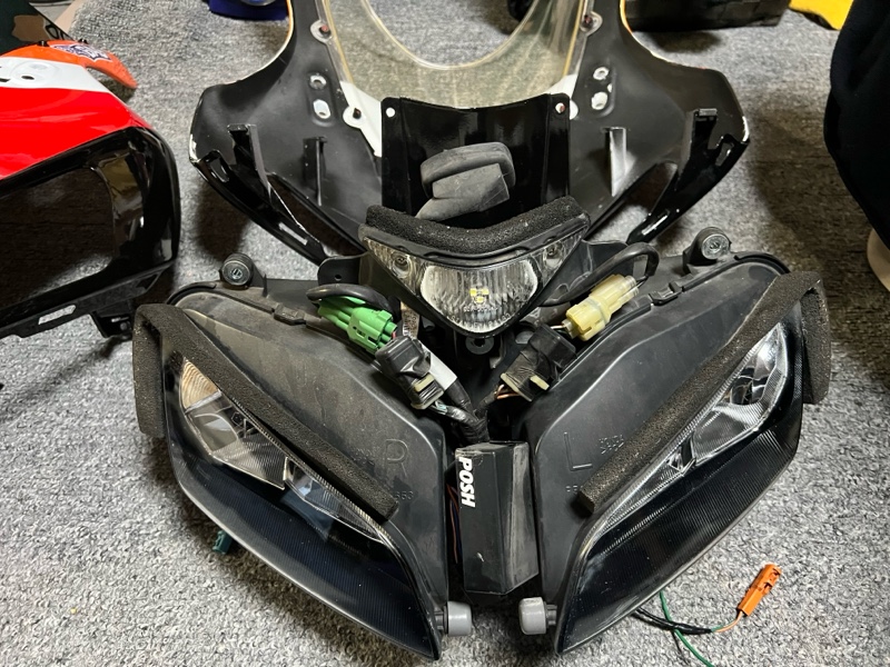 アッパーカウル交換（ホンダ CBR1000RR(SC57)後期）by がんこ