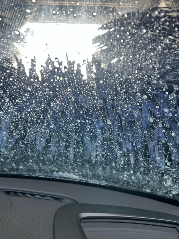 フロントガラスのワイパービビリ対策