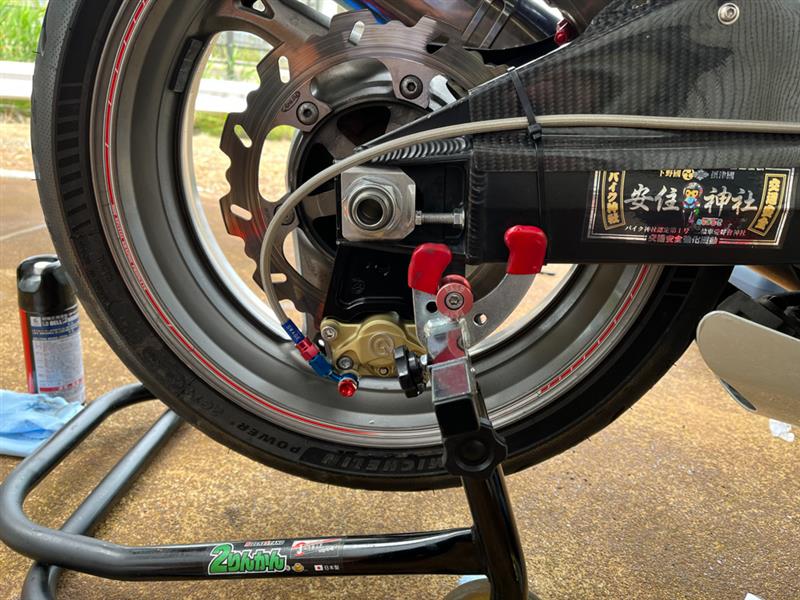 備忘録）リアブレーキパッド交換（スズキ GSX1300R HAYABUSA