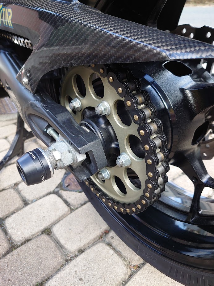 3月22、30日チェーンのメンテナンス（カワサキ NINJA ZX14R）by