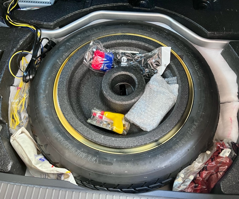 新品未使用】GR 86 BRZ スペアタイヤ ジャッキセット 2023年製造