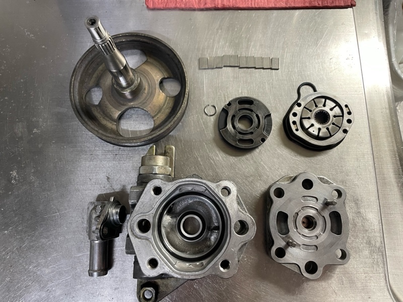 パワステポンプ HR34 ER34 ENR34 スカイライン リビルト 高品質