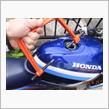 [CBR250Four] DIYデントリペア・燃料タンクの凹みをハンドツールで修復トライ