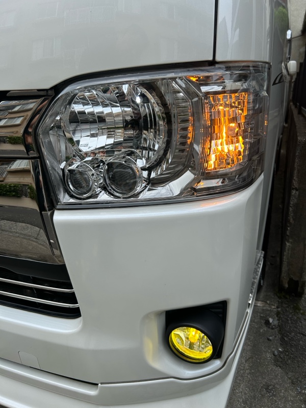 フロントウィンカーのLED化
