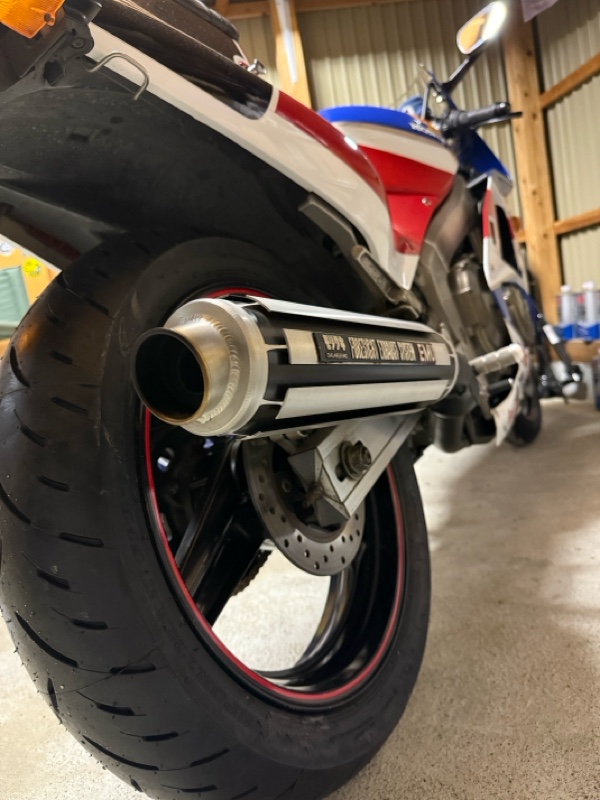 SPORTMAX GPR-300→SPORTMAX GPR-300へのタイヤ交換