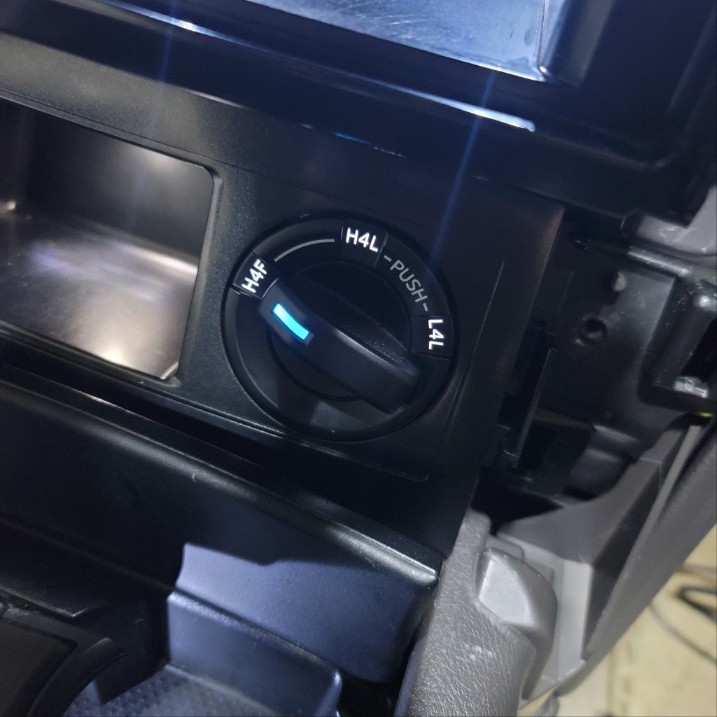 トランスファースイッチLED打ち替え