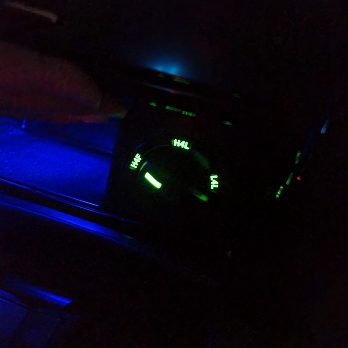 トランスファースイッチLED打ち替え