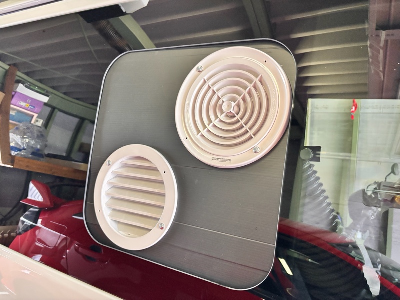 ecoflow wave2用ダクトパネル自作（トヨタ ハイエースバン・H200
