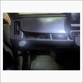 過去に運転席側用として使用していたスマホホルダーを助手席用として再利用しました。<br />
<br />
https://minkara.carview.co.jp/userid/458192/car/3732298/8244883/note.aspx<br />
<br />
