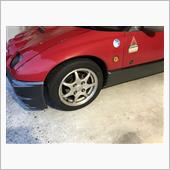サーキット走行に向け、タイヤ交換の画像