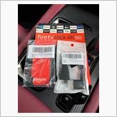 fire tv stick 4K MAXとケーブルの画像