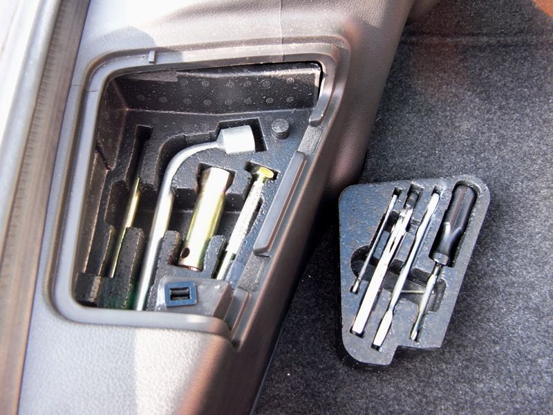 マツダ純正 I型車載工具セット のパーツレビュー | RX-7(Azana