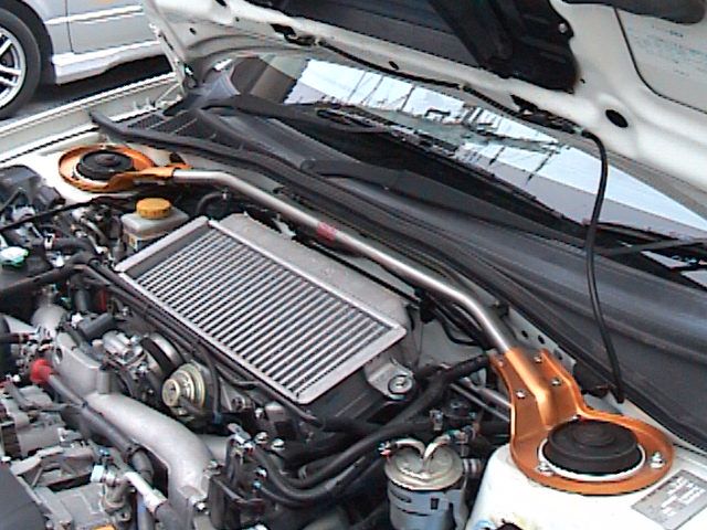 インプレッサWRX STI ストラットタワーバー GDB GDA - パーツ インプレッサWRX STI ストラットタワーバー GDB GDA - パーツ