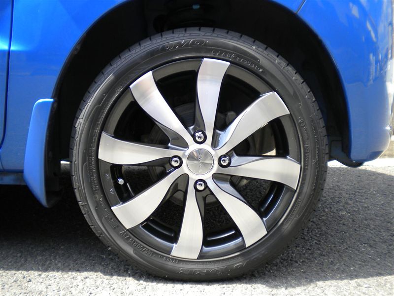 個人宅発送不可】▽▽ダイハツ 純正 ホイール 12インチ 12×4.00B 4穴 PCD100 シルバー センターキャップ付 4本▽▽｜ホイール