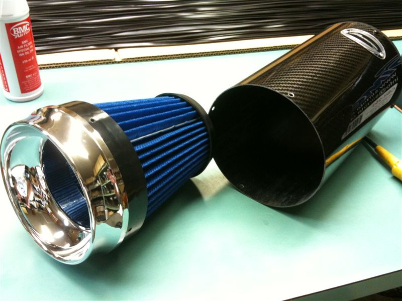 SIMOTA RACING CARBON CHARGER INTAKE SYSTEM Ⅱ のパーツ