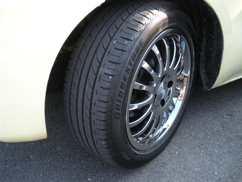 BRIDGESTONE スニーカー2 SNK2 205／50R16 の