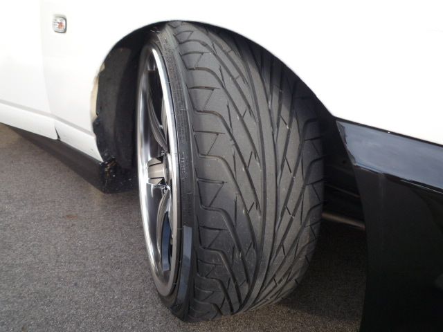 TRIANGLE TR968 215/35R18 のパーツレビュー | ローレル(ゆった