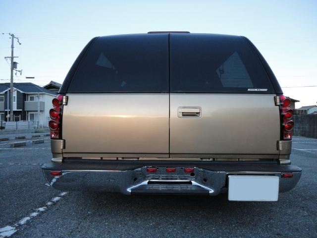 カリフォルニアカスタム 92 99y サバーバン リアスムースステップバンパー のパーツレビュー サバーバン 飴車海苔 W みんカラ