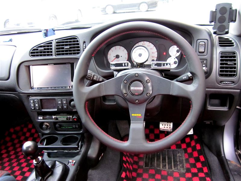 momo Tuner Steering Wheel のパーツレビュー | ランサー