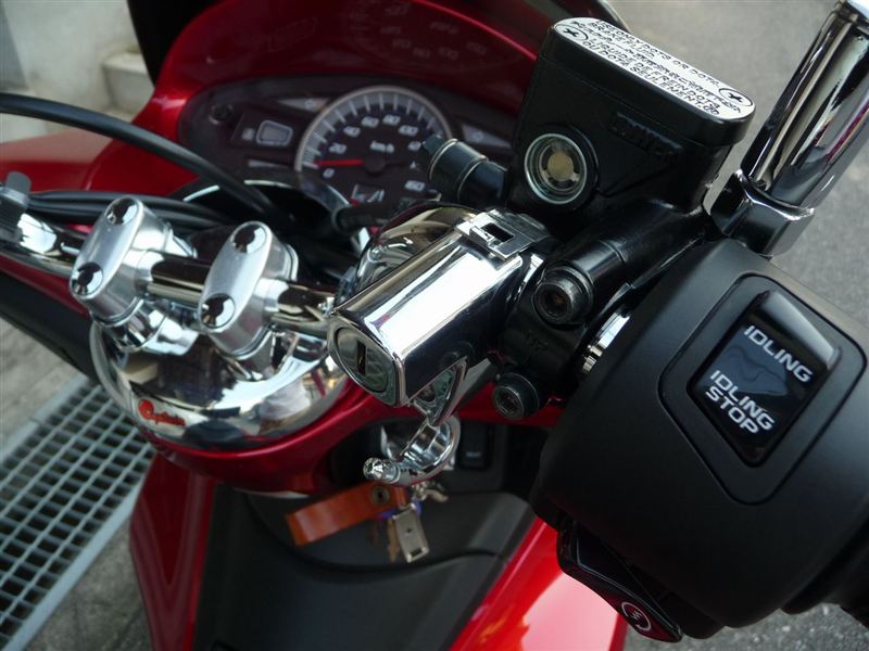 不明 ヘルメットホルダー のパーツレビュー Pcx かめの湯 みんカラ
