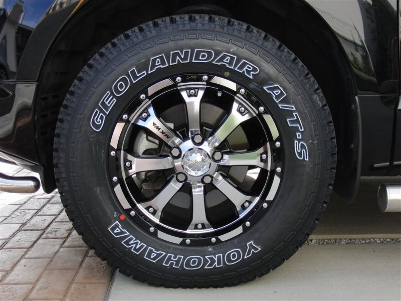 MKW MK-46DGB 7J-16+YOKOHAMA GEOLANDAR A/T-S 235/70R16 のパーツレビュー | デリカD:5(コヨータ) | みんカラ MKW MK-46DGB 7J-16+YOKOHAMA GEOLANDAR A/T-S 235/70R16 のパーツレビュー | デリカD:5(コヨータ) | みんカラ