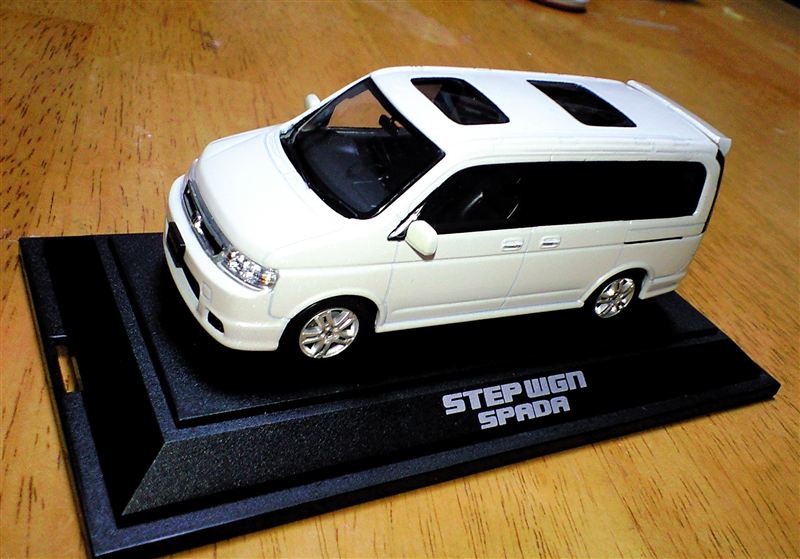 ホンダ 純正 ステップワゴンｒｆ３ ８後期 色見本ミニカー のパーツレビュー ステップワゴン コッぱー みんカラ