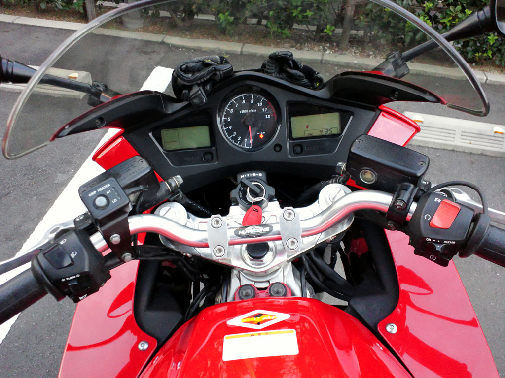 振る舞う 接触 行為 Vfr800 ハンドル Pydinfo Com