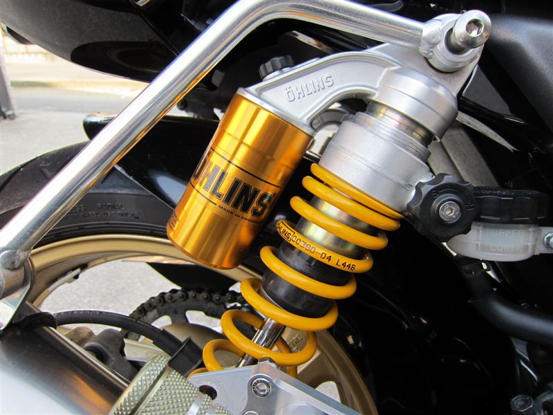 Ohlins 車高調整サスペンションキット のパーツレビュー Cb400 Super Four スーパーフォア 三島カズヤ みんカラ