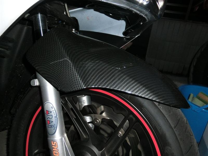 不明 カーボン調フロントフェンダー のパーツレビュー | PCX