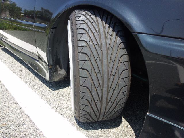TRIANGLE（タイヤ） 215/35R18 2024年製造 新品サマータイヤ