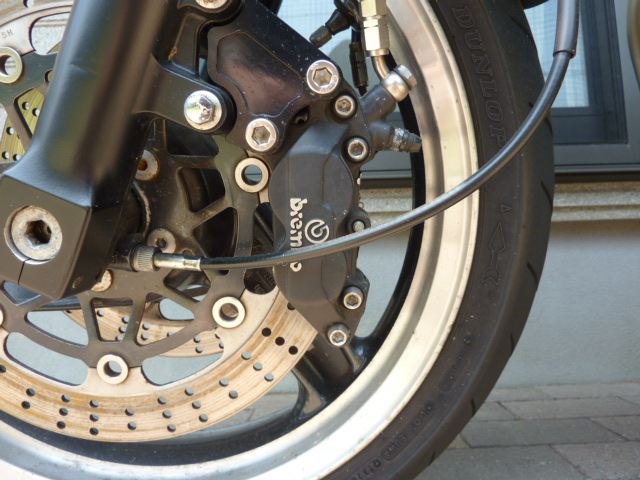 brembo 4pot キャリパー のパーツレビュー | ZRX400-II(まっちゃん ...
