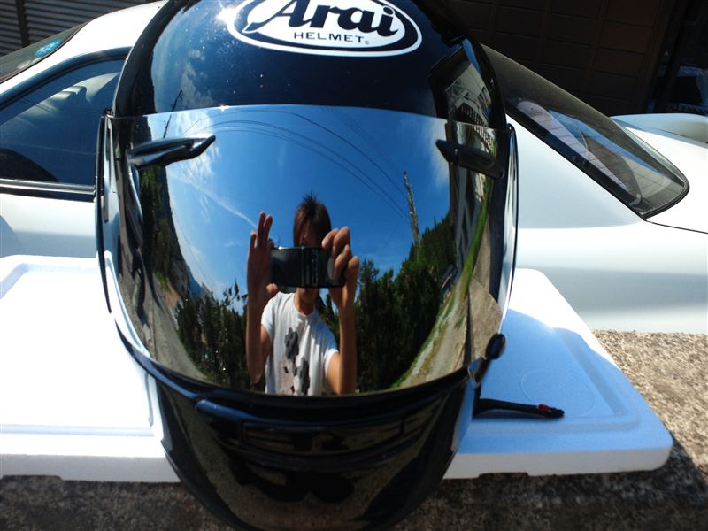 Arai ミラーシールド イリジウム シルバー のパーツレビュー