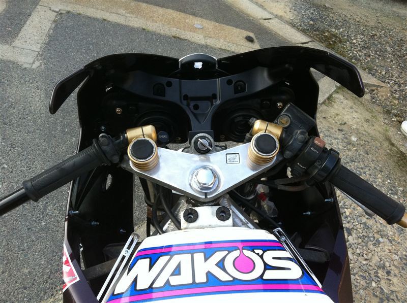 Honda Cbr600rr Pc37 メーターステー のパーツレビュー Cbr250r ミストル みんカラ