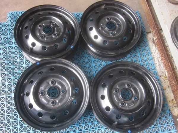 スズキ(純正) ラパン・アルト用スチールホイール のパーツ