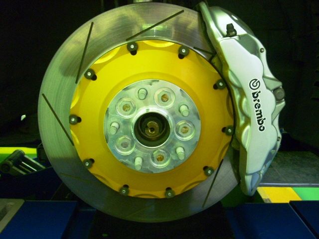 brembo AMG 6POT のパーツレビュー | アベンシス(o-m-a /Ⅱ