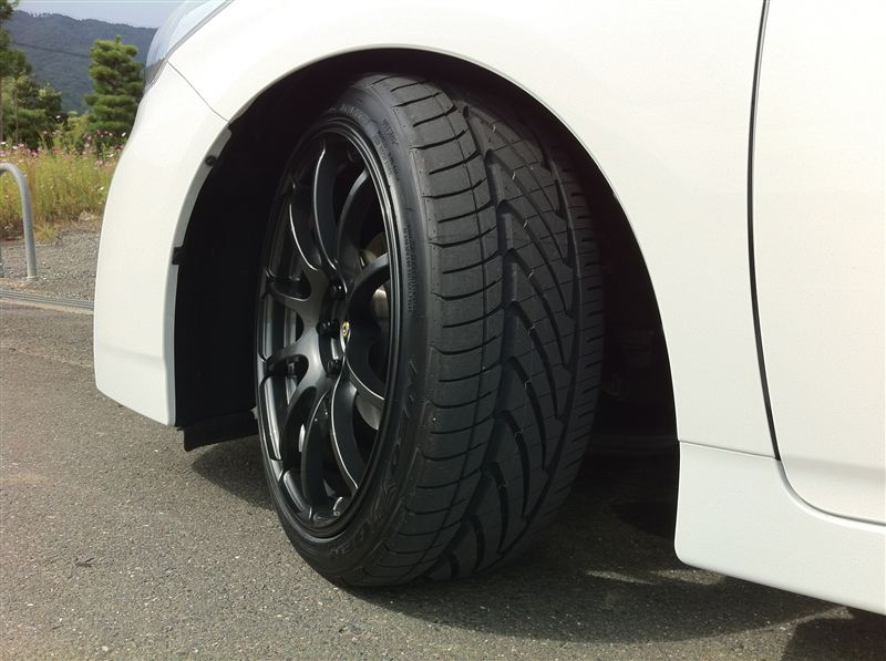 NITTO NEOテクGEN 215/40ZR18 のパーツレビュー | プリウス(ryo.6GTI) | みんカラ NITTO NEOテクGEN 215/40ZR18 のパーツレビュー | プリウス(ryo.6GTI) | みんカラ