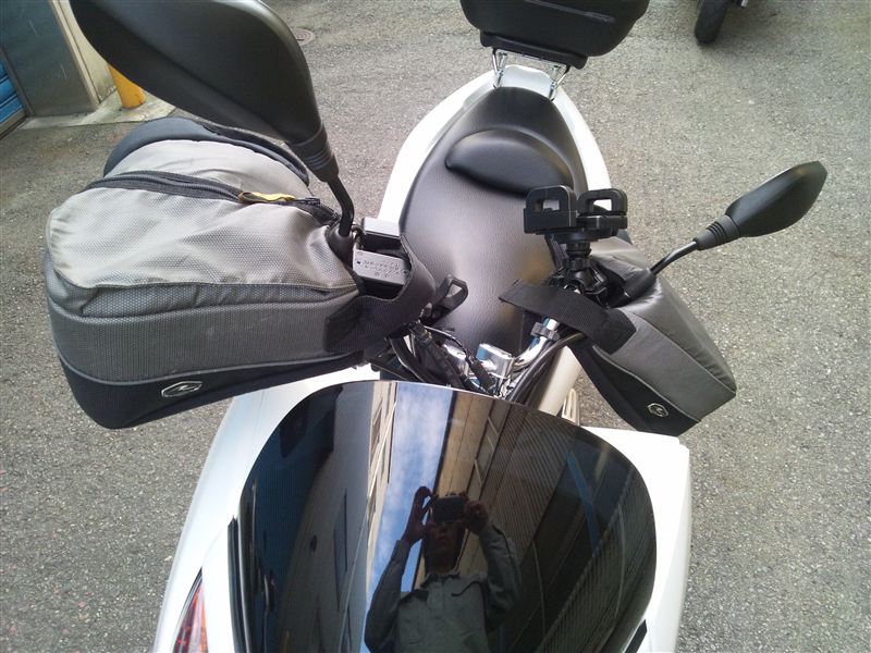 Rough Road ラフ ロード ハンドルカバー のパーツレビュー Pcx まぁち みんカラ