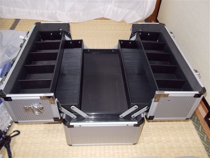 IRIS / アイリスオーヤマ アルミ製工具箱