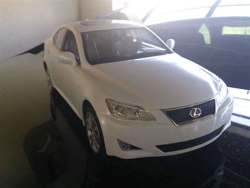 XINGHUI AUTO MODEL LEXUS IS350 ラジコン のパーツレビュー XINGHUI AUTO MODEL LEXUS IS350 ラジコン のパーツレビュー