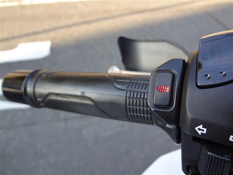 ホンダ 純正 スポーツグリップヒーター のパーツレビュー バンディット1250f ズッキィ みんカラ