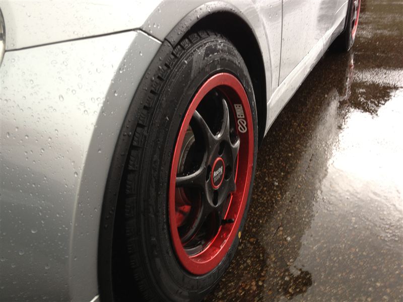 ENKEI,ダンロップ レーシング赤黒、14、6j、off38 DSX2、155/65r14 の ENKEI,ダンロップ レーシング赤黒、14、6j、off38 DSX2、155/65r14 の