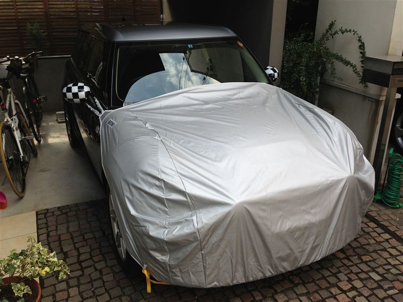 BMW MINI(純正) ボンネットカバー起毛タイプ のパーツレビュー | MINI Clubman(MINIQLO(ミニクロ)) | みんカラ BMW MINI(純正) ボンネットカバー起毛タイプ のパーツレビュー | MINI Clubman(MINIQLO(ミニクロ)) | みんカラ