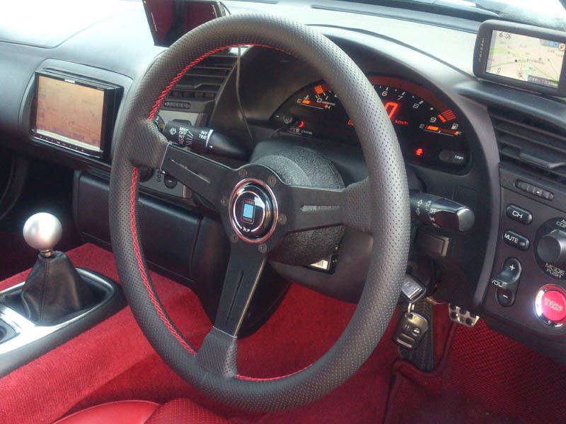 NARDI CLASSIC LEATHER SPORTS TYPE A パンチングレザー レッド 