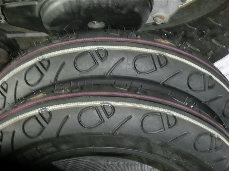 IRC MB52 70/100-8 2本セット ホンダ ZOOK用 タイヤ IRC MB52 70/100-8 2PR WT フロント・リア共用 121076 ホンダ