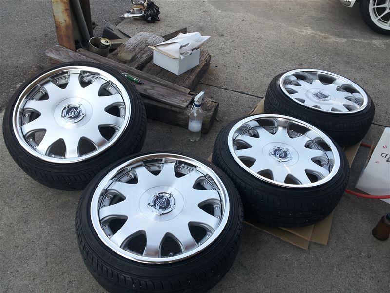 SSR ヴィエナクレイド 16インチ 5.5j +45 100pcd 4枚通し