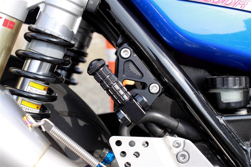 K-Factory タンデムステップ のパーツレビュー | ZRX1200R(ホヌ) | みんカラ