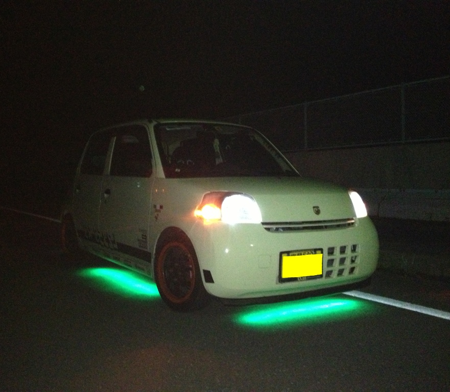 非公認 Ledアンダーネオン のパーツレビュー エッセ マッツィ みんカラ