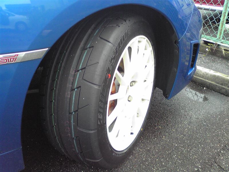 Bridgestone Potenza Re070 235 45r17 のパーツレビュー インプレッサ Wrx Sti Ksee みんカラ