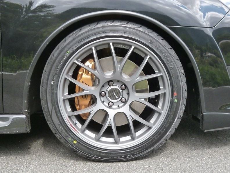 RAYS HOMURA 2X8GT 18インチホイール