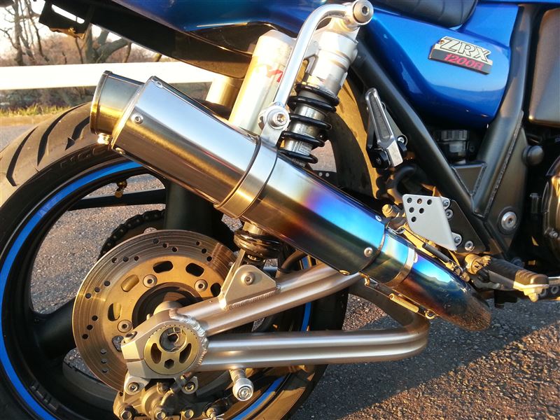 K-FACTORY GPサイレンサー のパーツレビュー | ZRX1200R(す~~ん